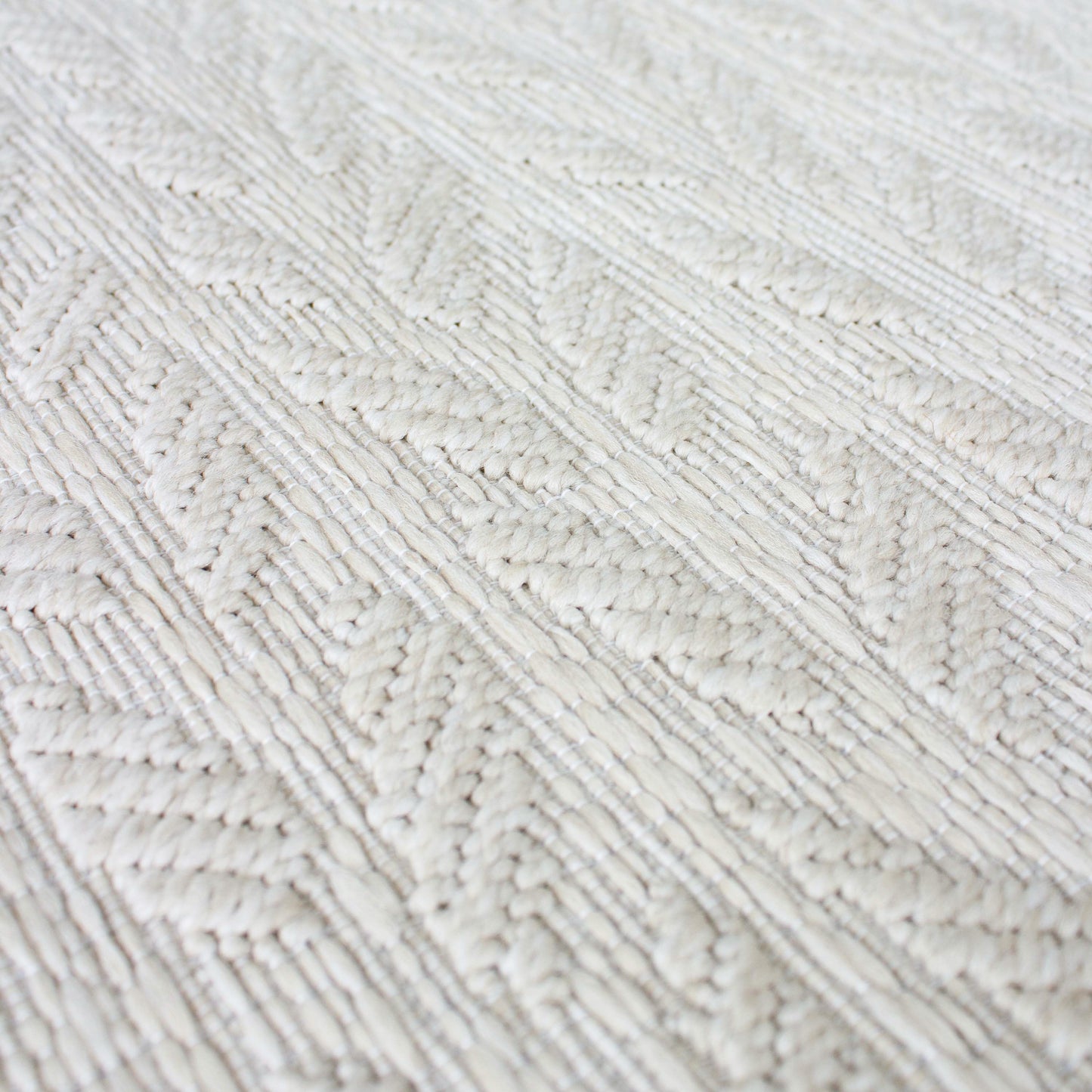 Kosta Indoor/Outdoor Braid Cream Rug