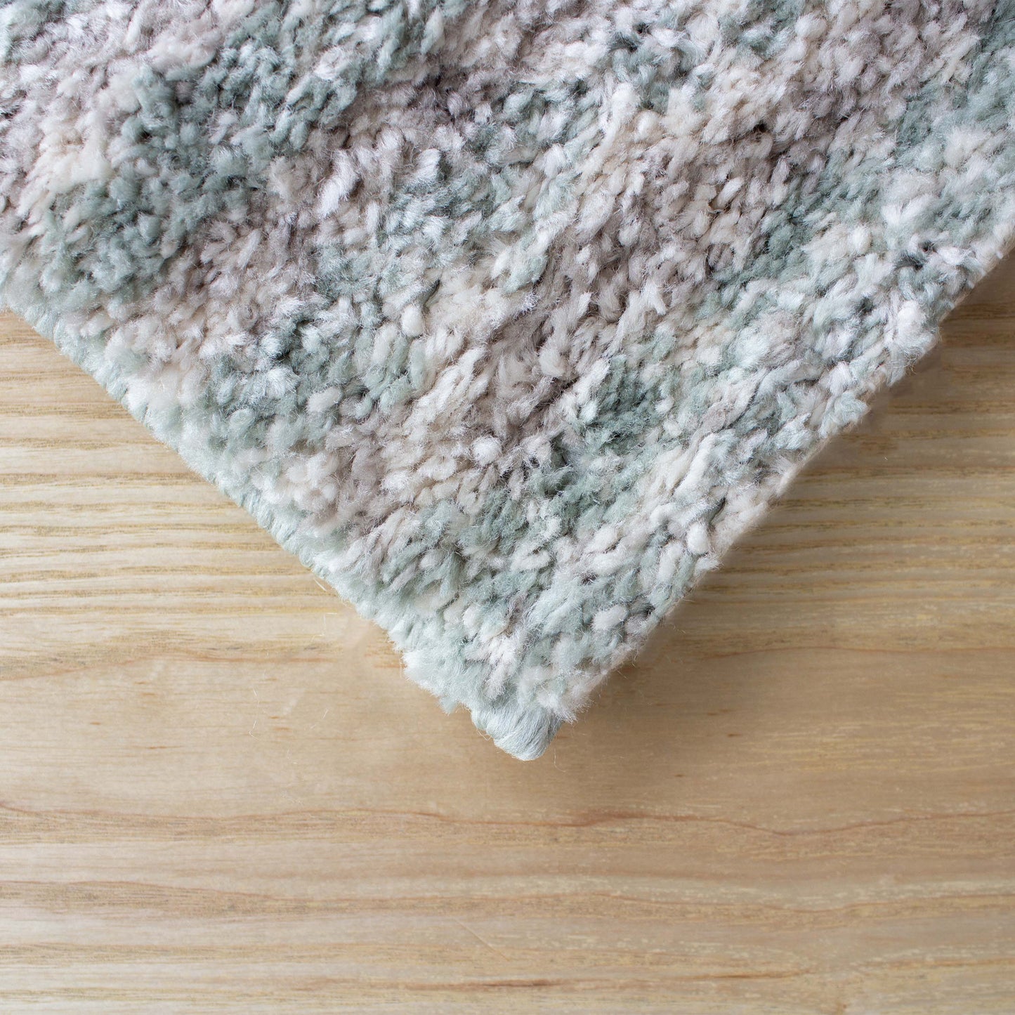 Lula Diamonds Blue/Ivory Rug