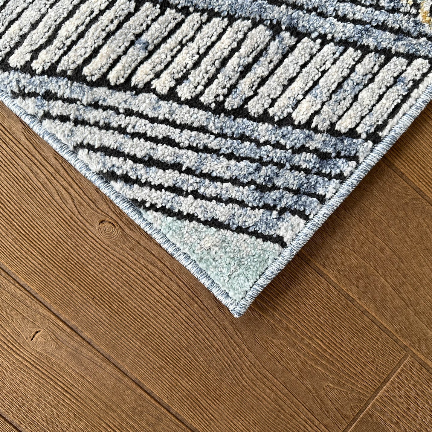 Bellis Argyle Multi Rug