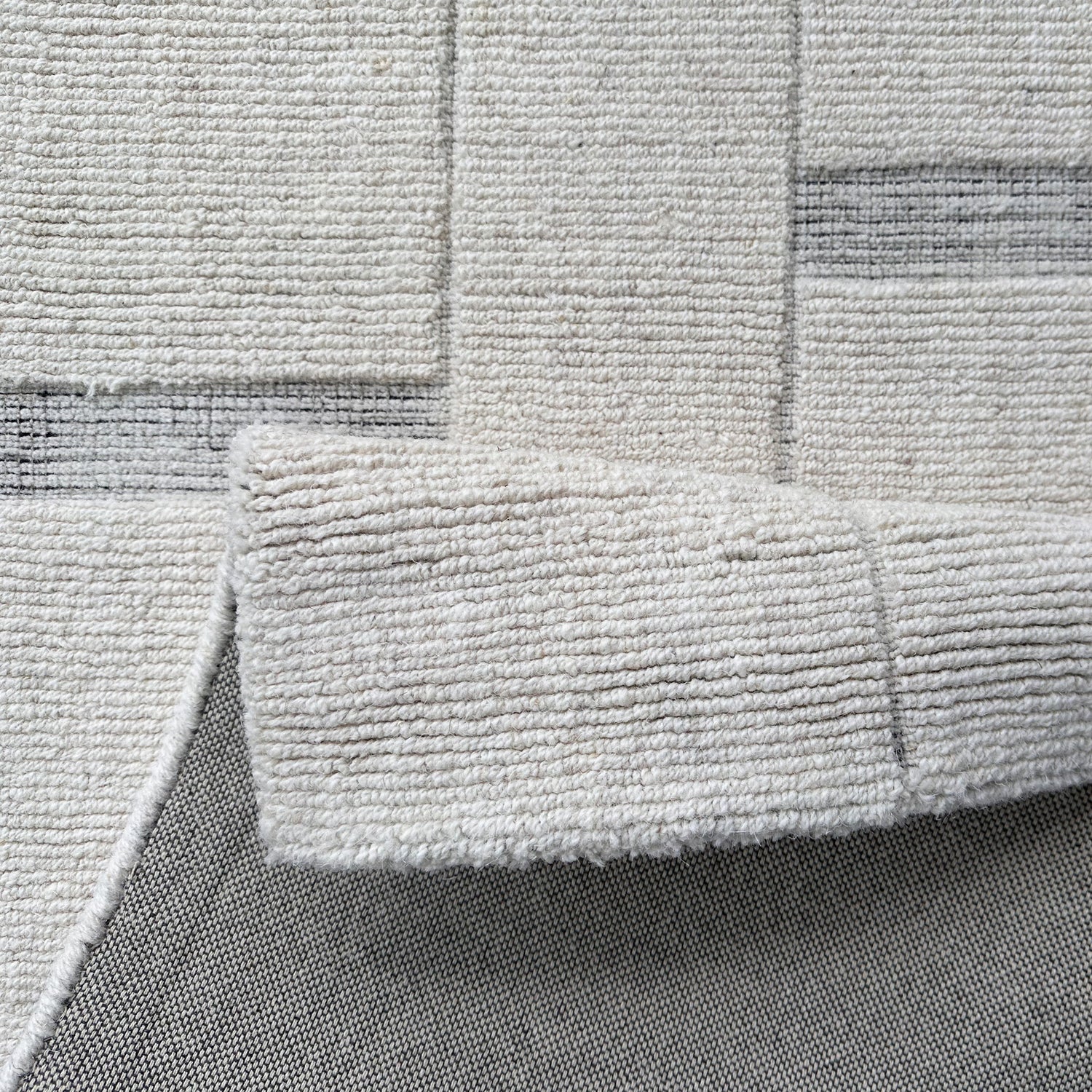 Henry Rug – Signature Rugs