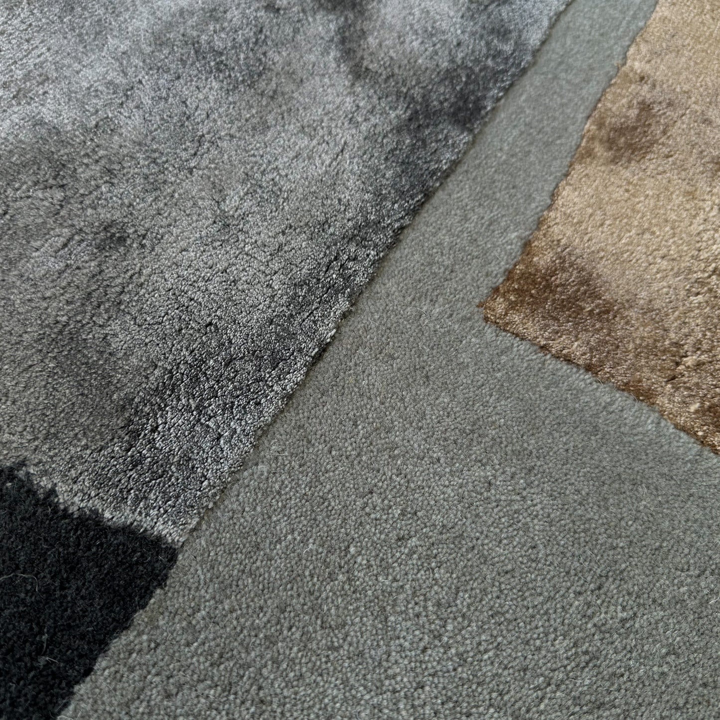 Bente District Copper Rug