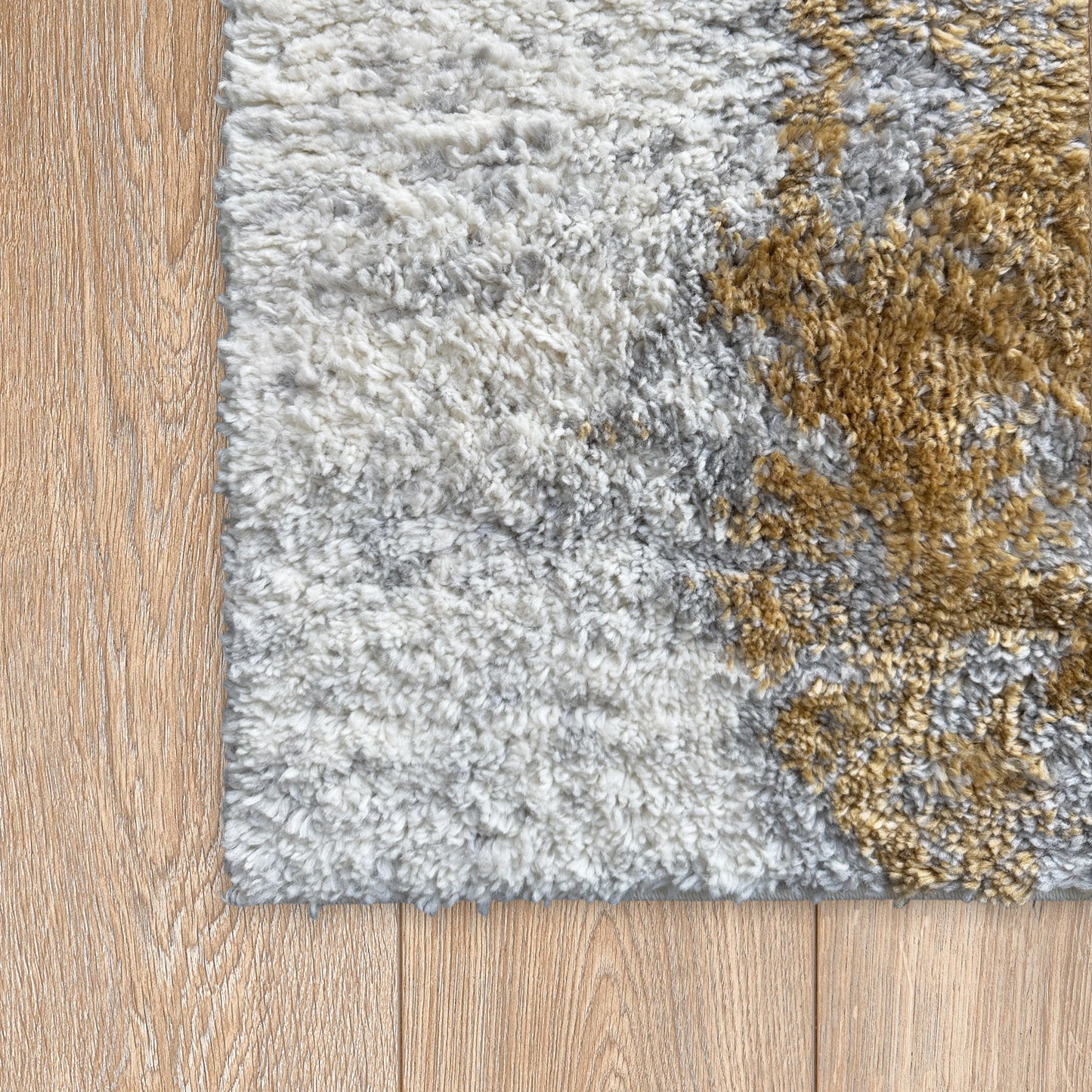 Laine Gold Lustre Rug