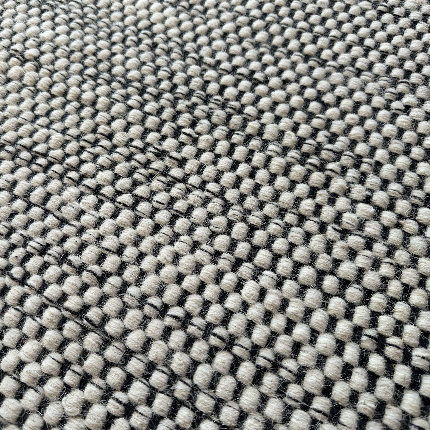 Halsey Black Rug