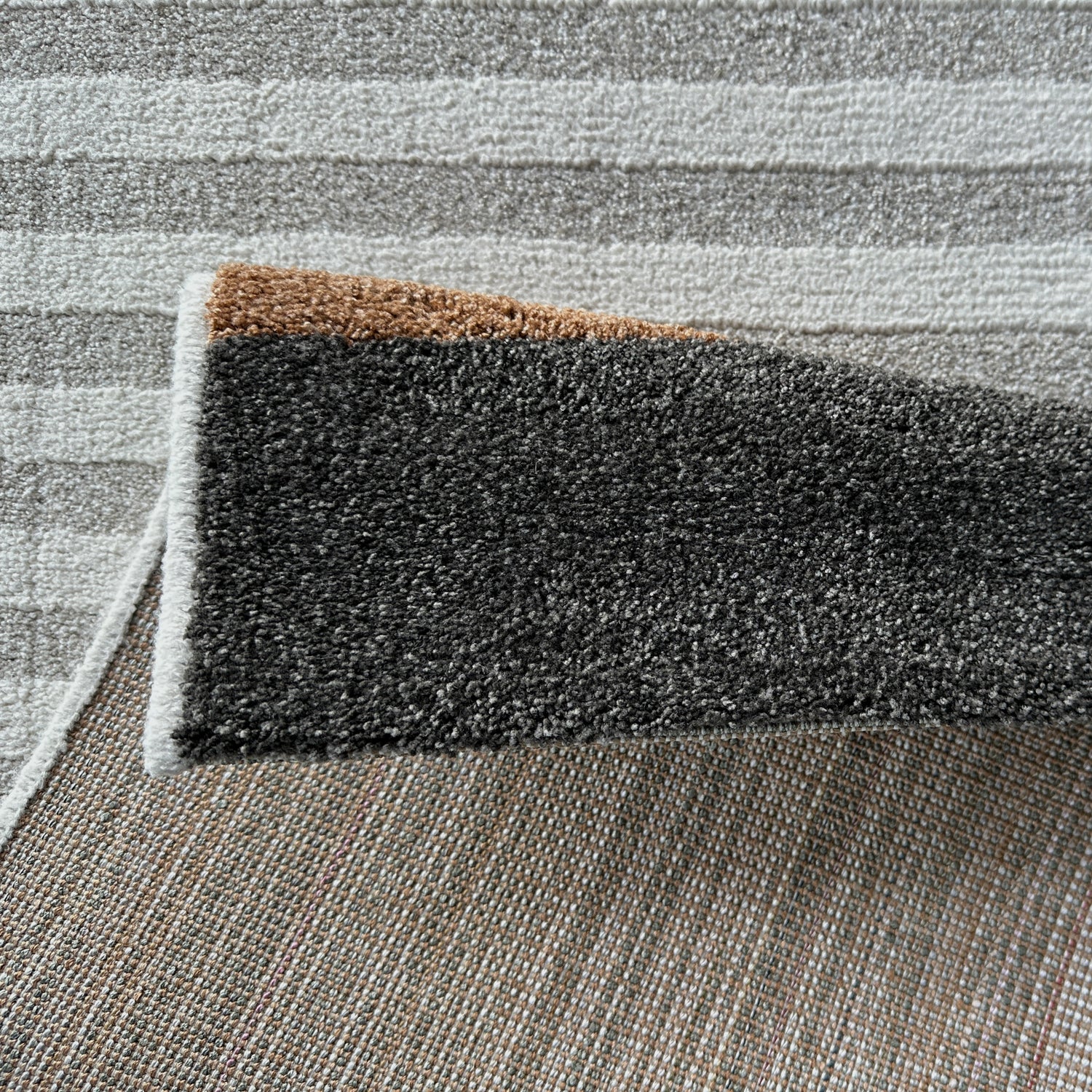 Braxton Cast Rug Brax Contrast Multi Rug – Signature Rugs