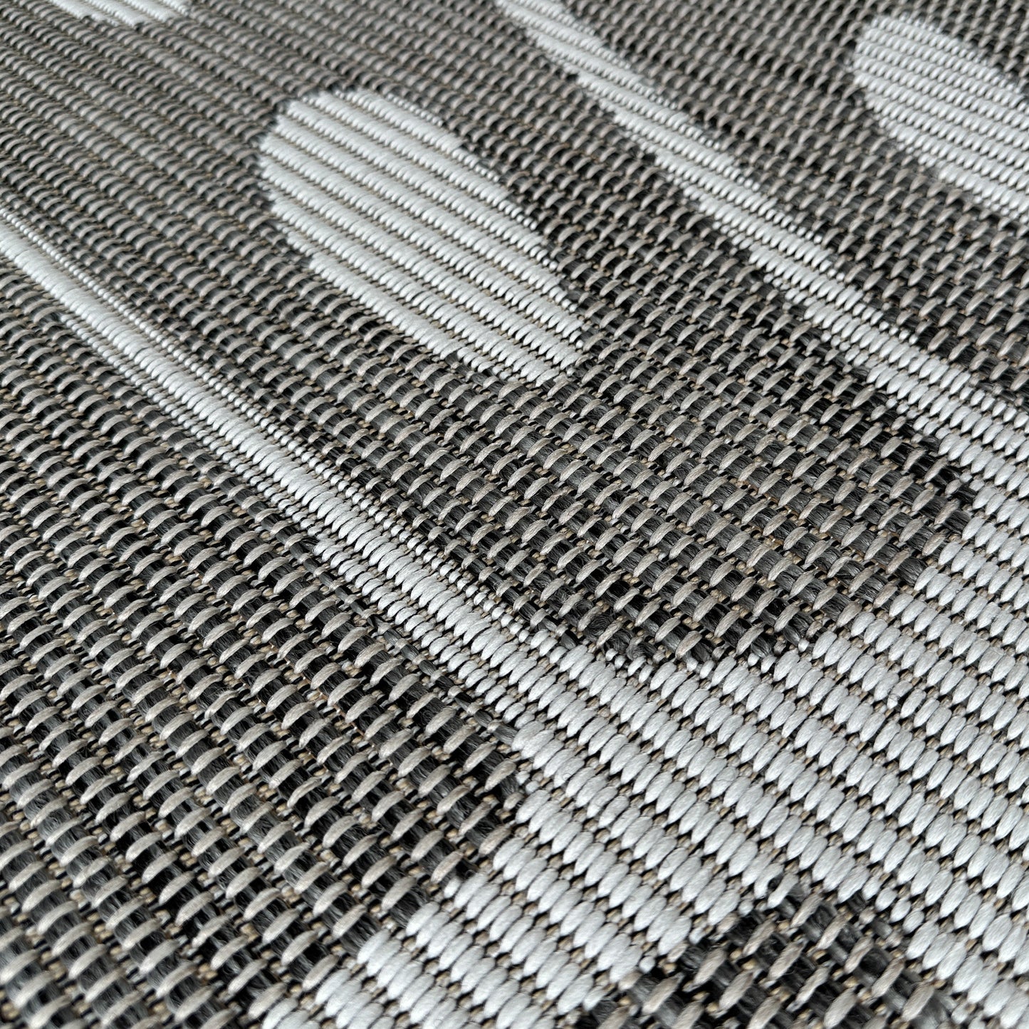 Porto Tropica Black Rug