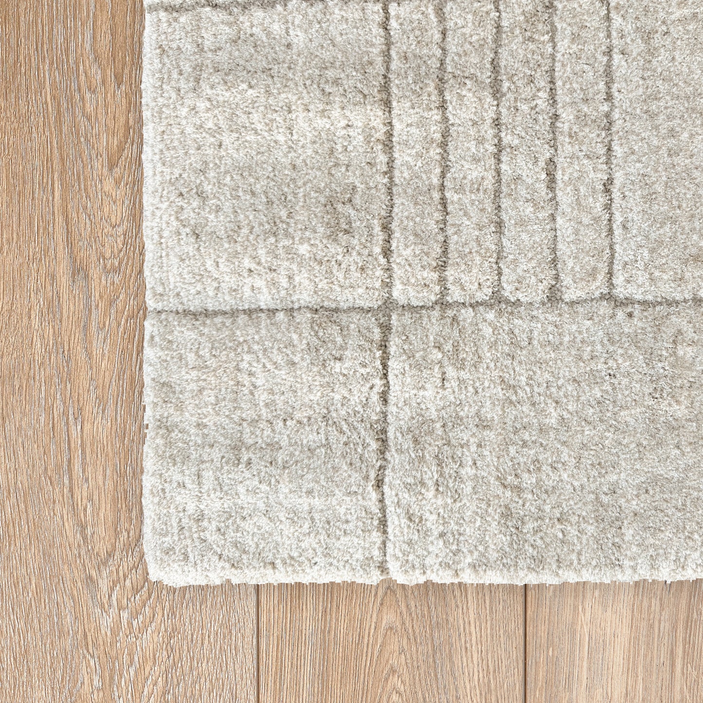 Strata Linear Beige Rug