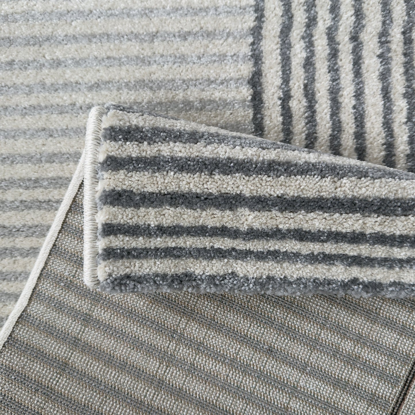 Bau Arch Grey Rug