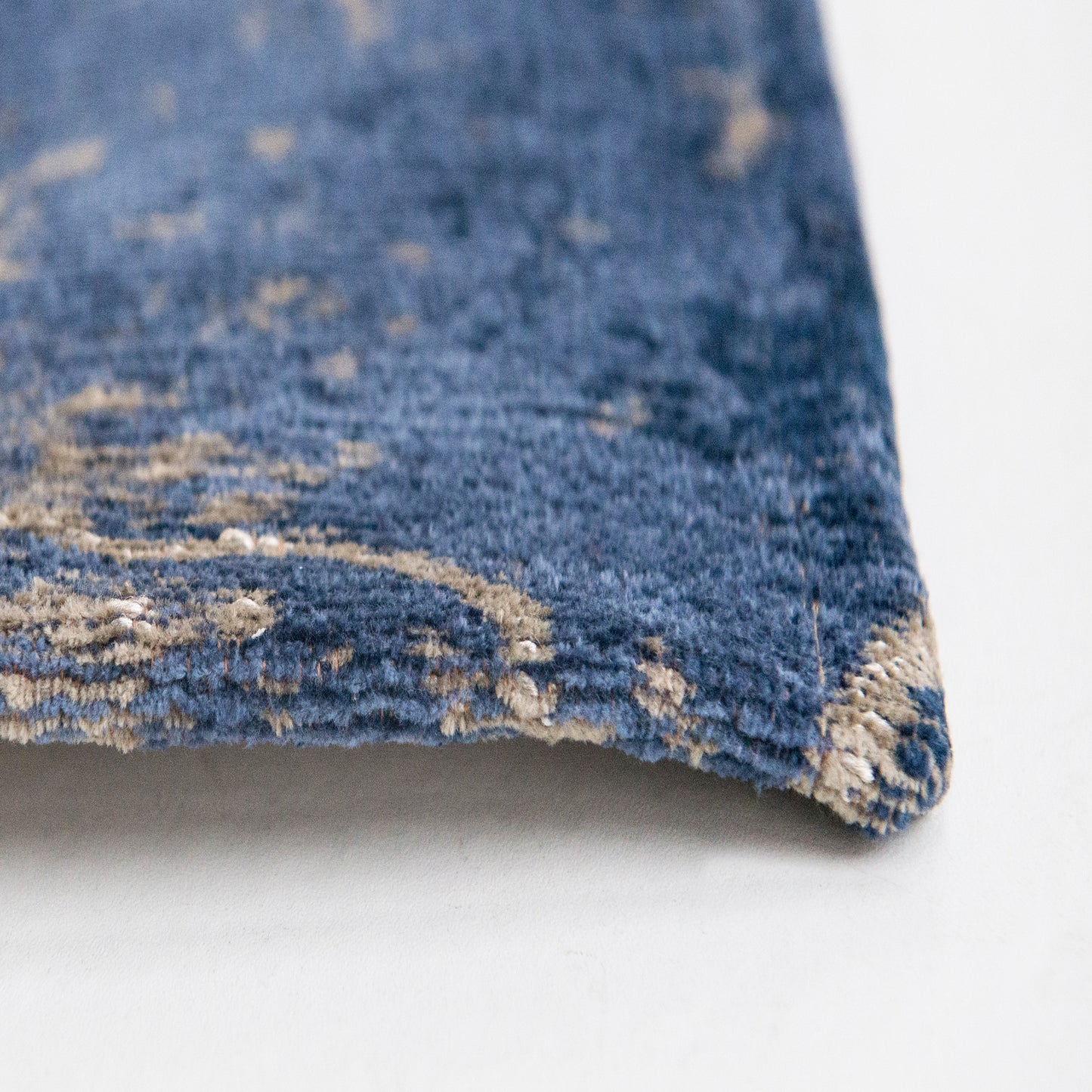 Mad Men Cracks Abyss Blue 8629