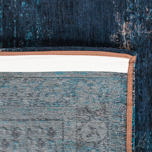 Fading World Medallion Blue Night 8254