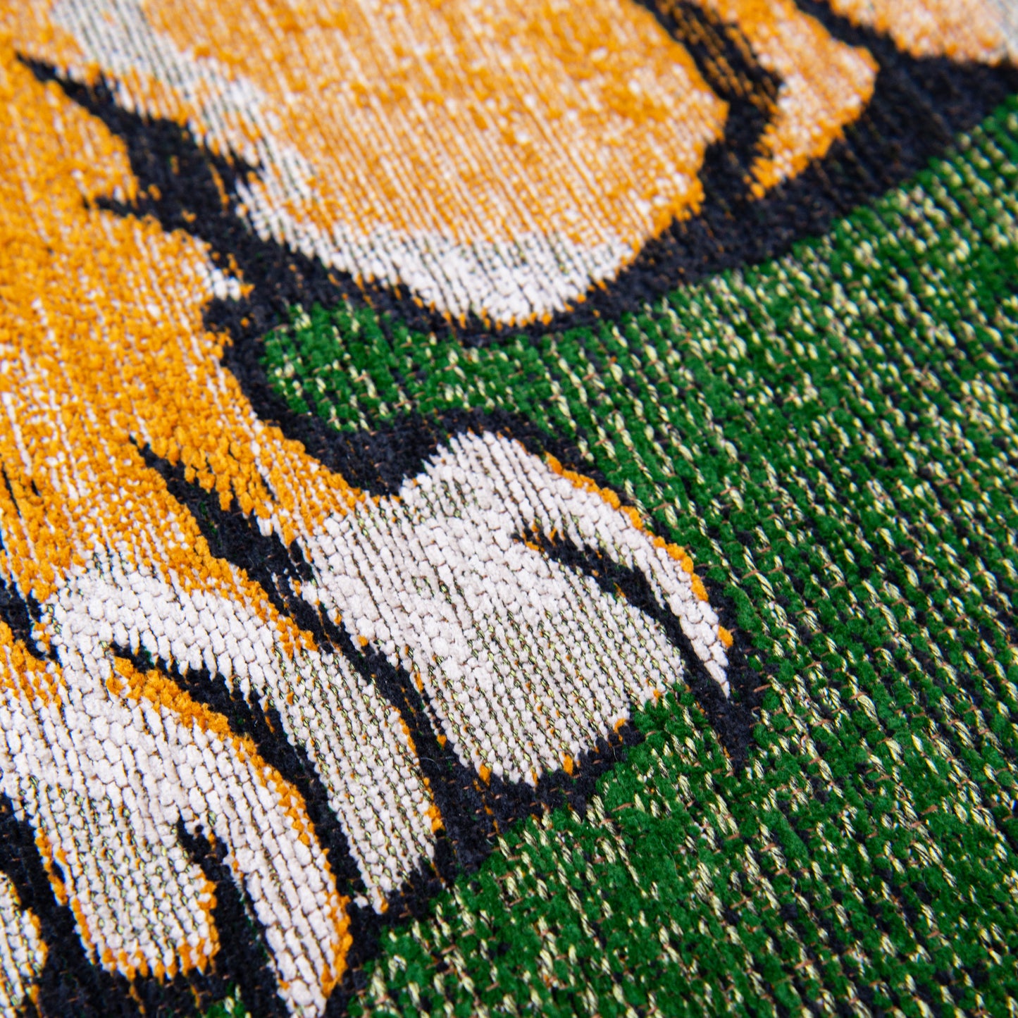 Pop Tiger Green On Fire 9388