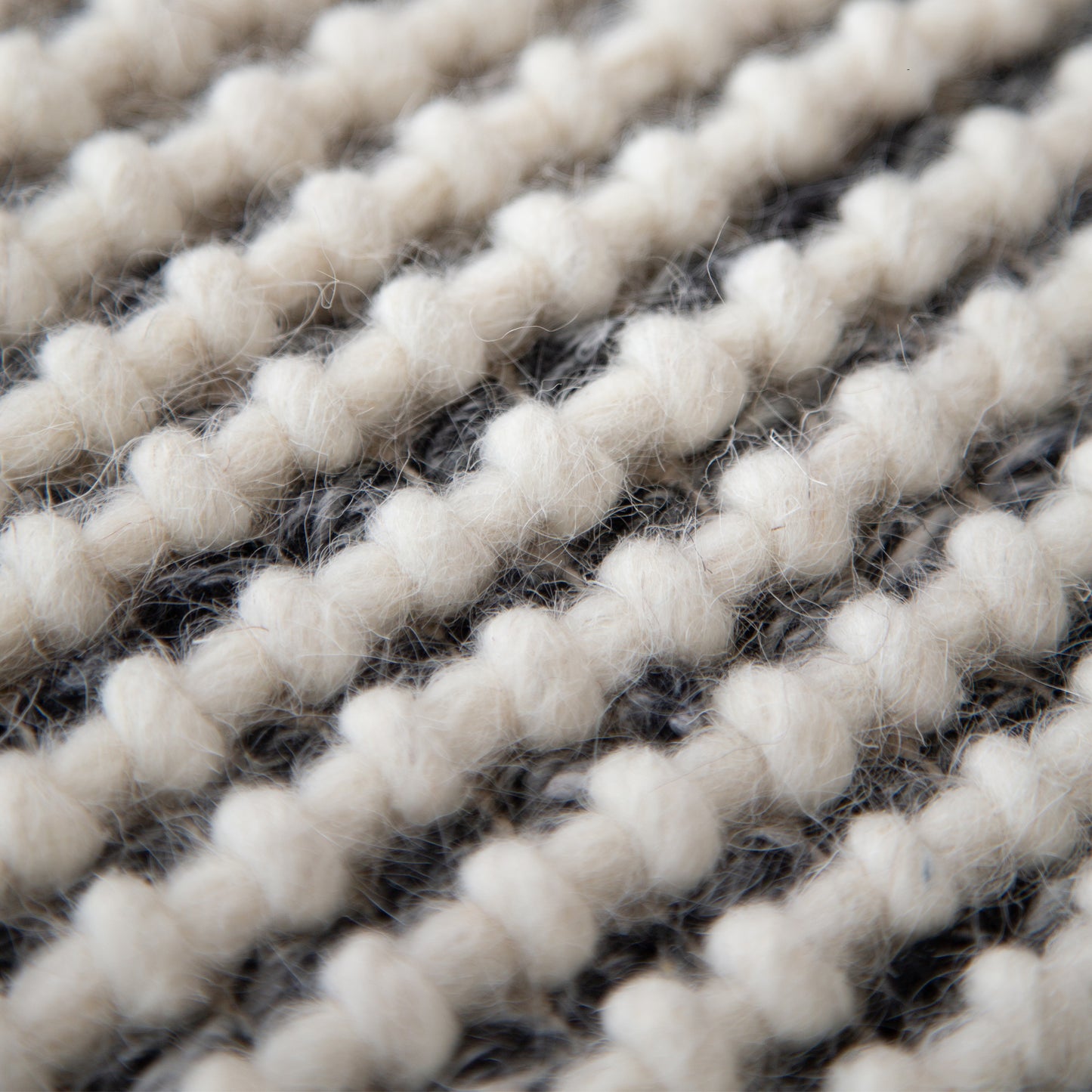 Aragon Wool/Charcoal Rug