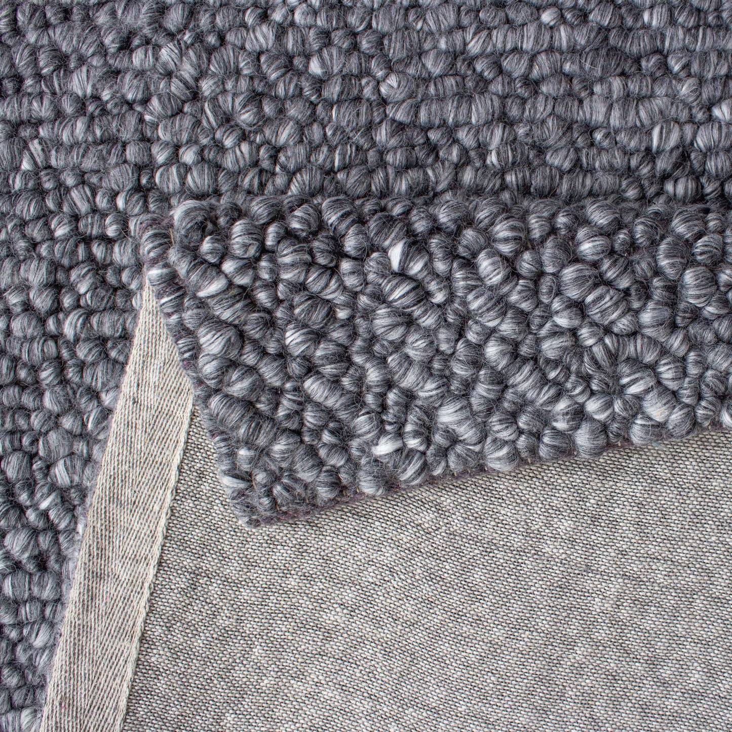 Tundra Pebble Charcoal Rug