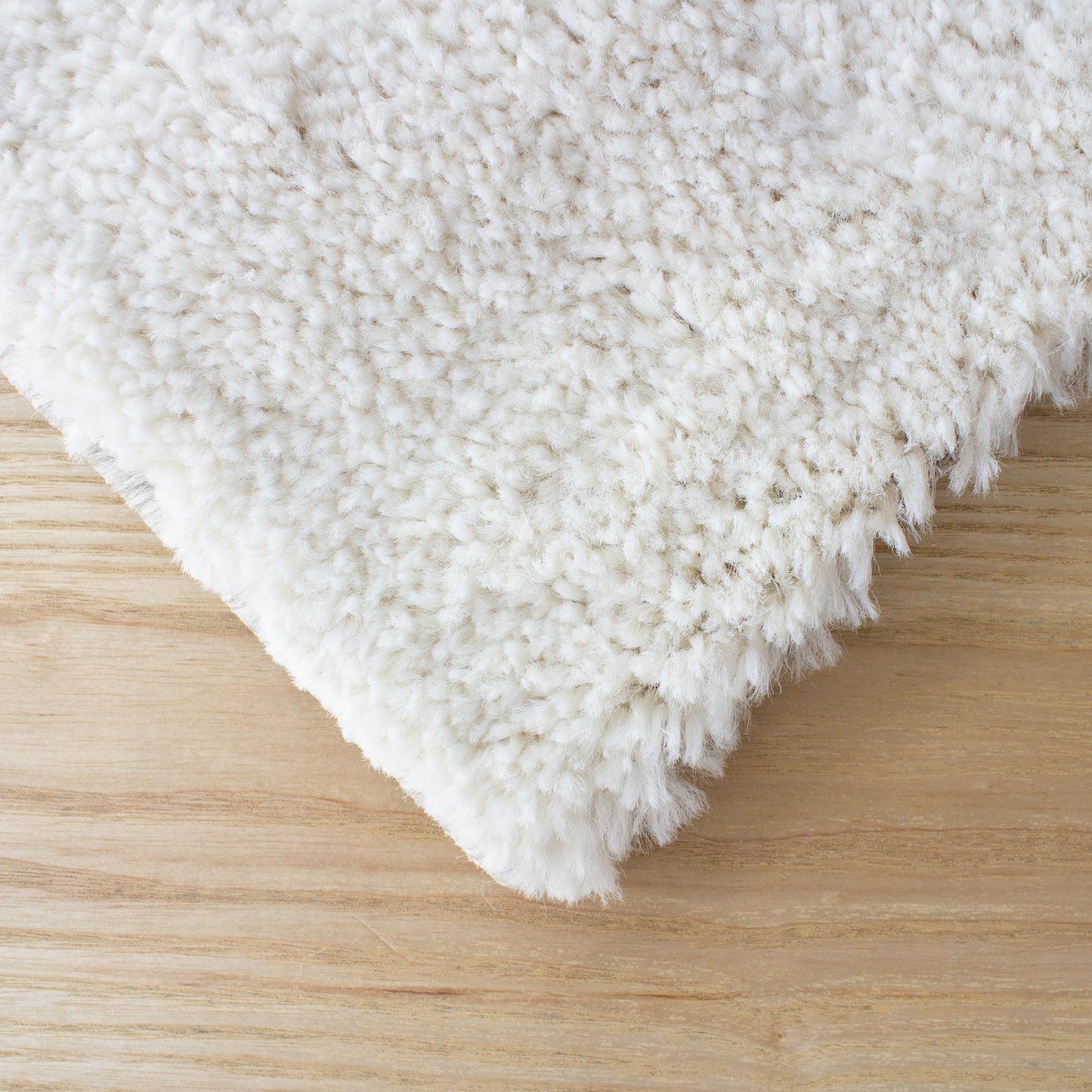 Embrace Tidal Eco-Friendly Rug